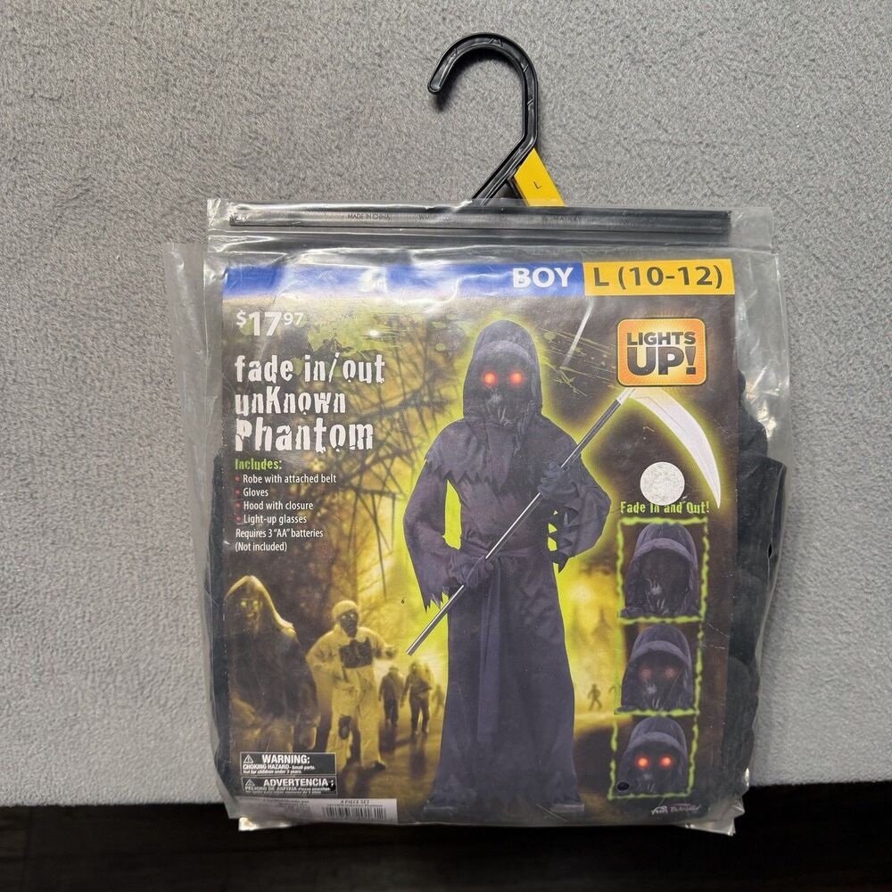 Fun World Fade In/Out Phantom Boys L 10-12 Halloween Costume Light Up Eyes NEW